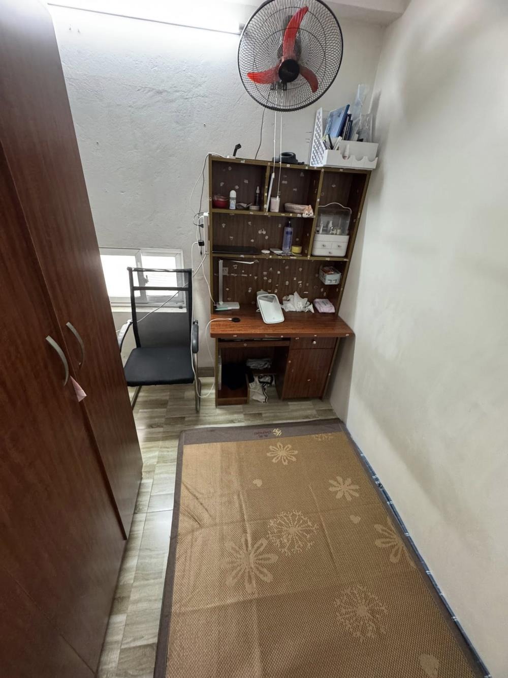 Bán Gấp Nhà Định Công Thượng - 35m2, 3 Tầng, Giá 4 Tỷ - Vị Trí Đắc Địa