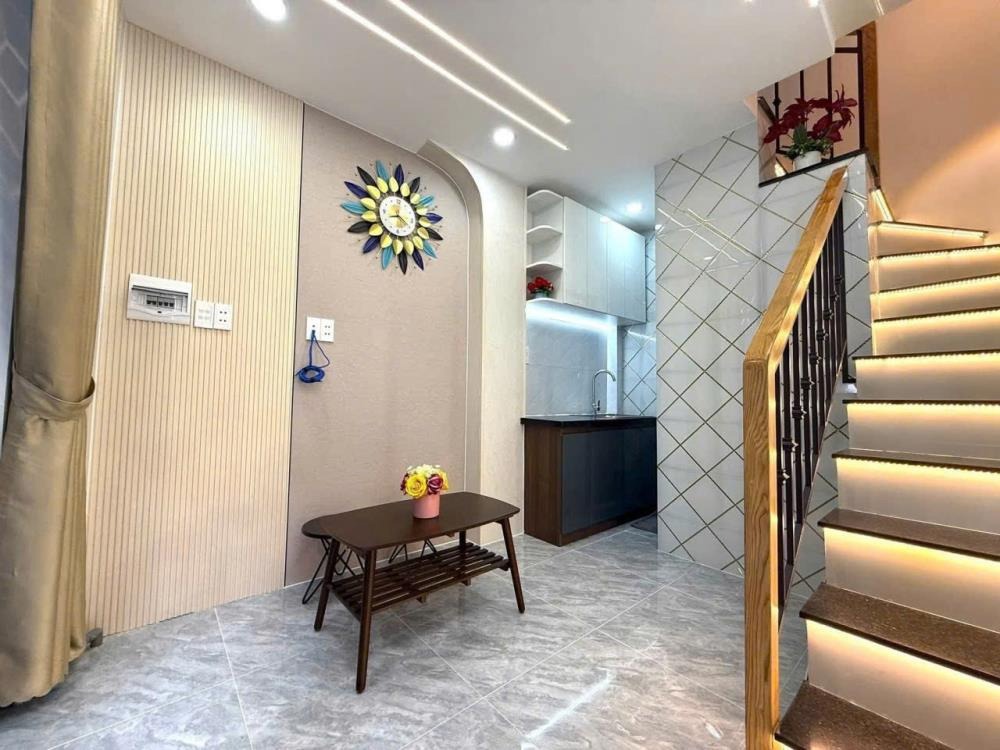 Nhà 2 Lầu Gò Vấp - 2.59 Tỷ - Full Nội Thất - Gần BV Hồng Đức