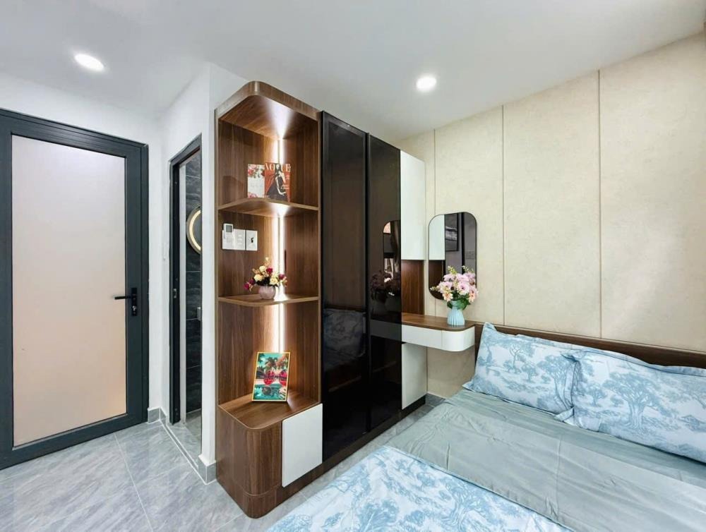 Nhà 2 Lầu Gò Vấp - 2.59 Tỷ - Full Nội Thất - Gần BV Hồng Đức