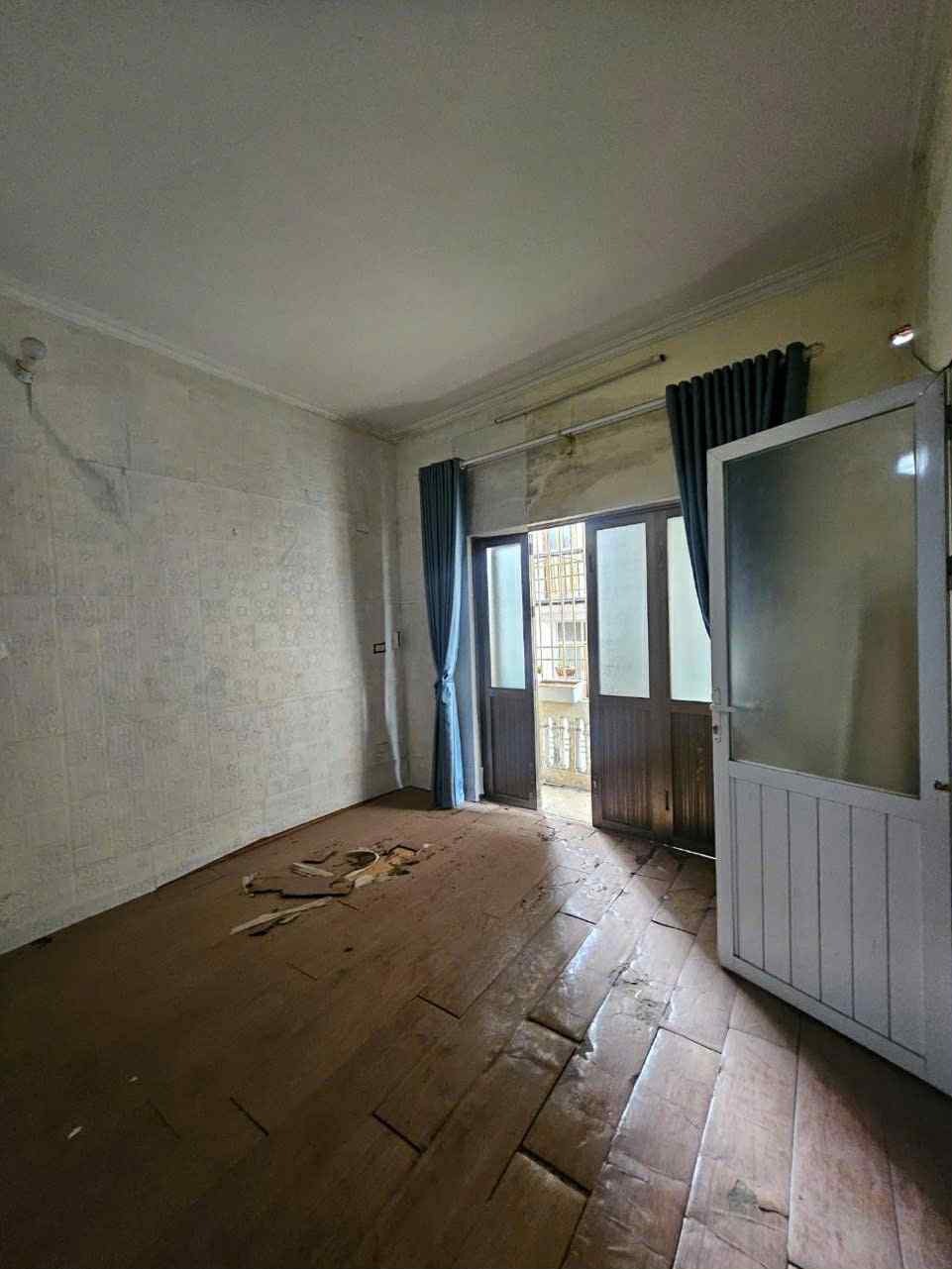 Nhà Phố Tô Hoàng - 4 Tầng, Lô Góc, 30m2, Giá 4 Tỷ
