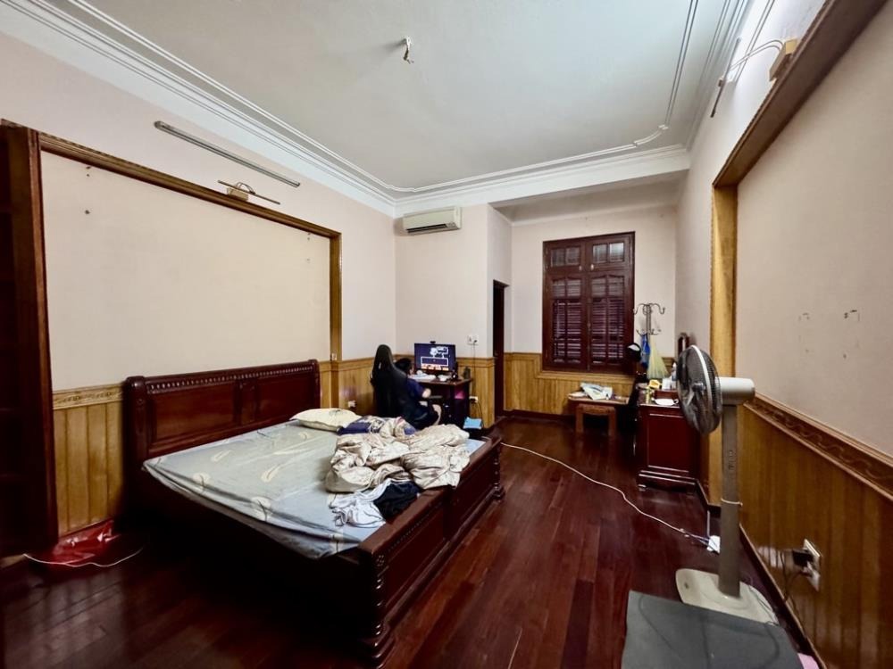 Bán nhà phân lô Phú Diễn, Cầu Diễn - Ô tô đỗ cửa, 4 tầng, kinh doanh, giá tốt