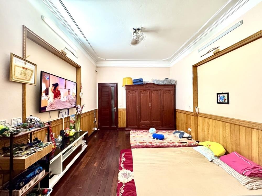 Bán nhà phân lô Phú Diễn, Cầu Diễn - Ô tô đỗ cửa, 4 tầng, kinh doanh, giá tốt