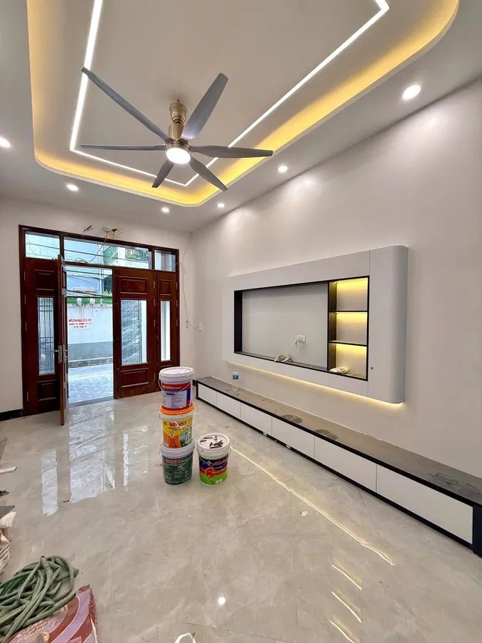 🏠 Siêu phẩm Nguyễn An Ninh, Hoàng Mai: Nhà 55m2, 6 Tầng, Thang Máy, Ngõ Nông