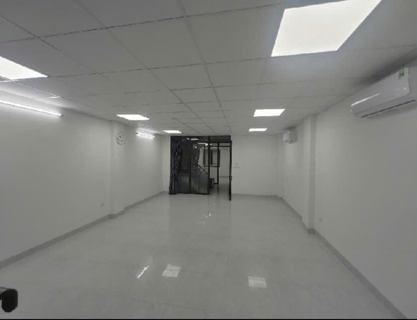 Bán nhà phố Yên Lạc 8 tầng, thang máy, đa năng - 25 tỷ