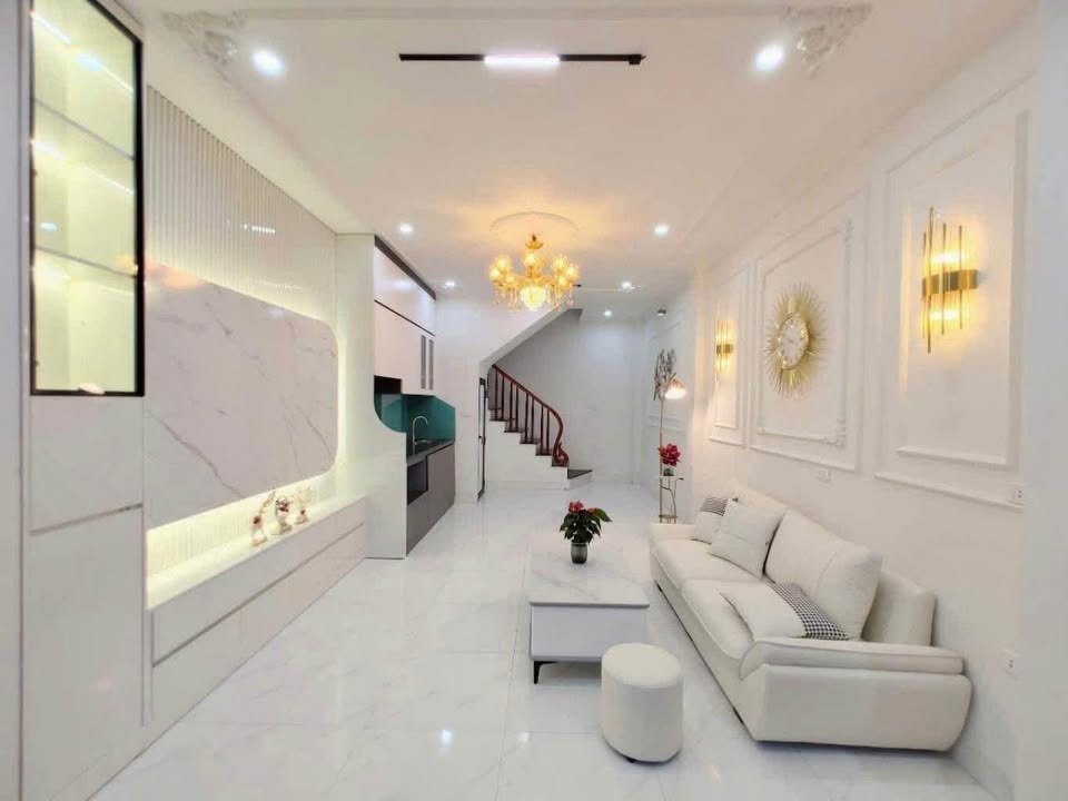 Nhà 6 Tầng Đẹp Lung Linh, Sẵn Hố Thang Máy Tại Đại Từ - Giá Tốt Đầu Tuần