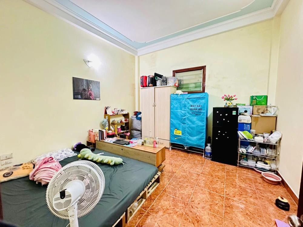 Mặt tiền Ngõ Thông Ô Tô Cầu Giấy - 48m² - 4 Tầng - 15.8 Tỷ