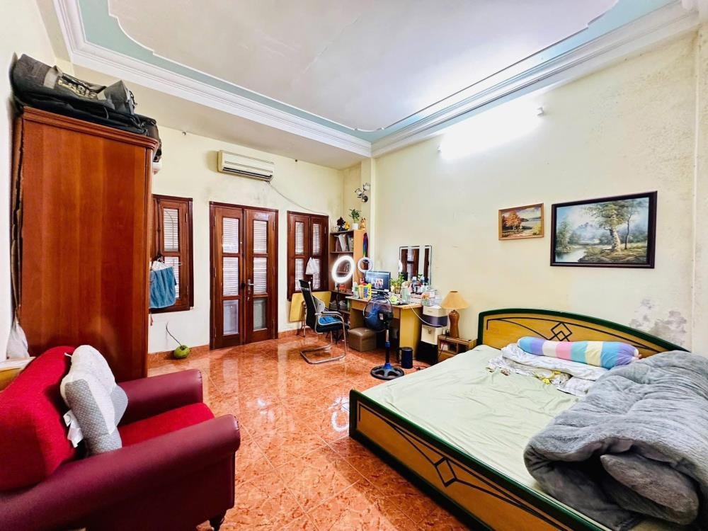 Mặt tiền Ngõ Thông Ô Tô Cầu Giấy - 48m² - 4 Tầng - 15.8 Tỷ