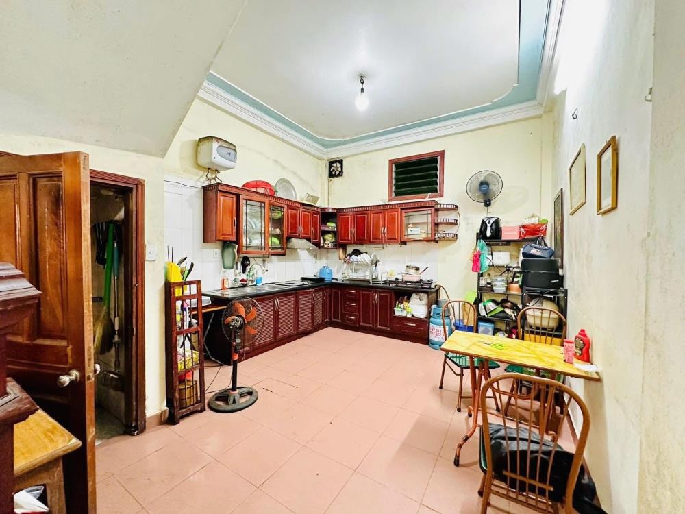 Mặt tiền Ngõ Thông Ô Tô Cầu Giấy - 48m² - 4 Tầng - 15.8 Tỷ