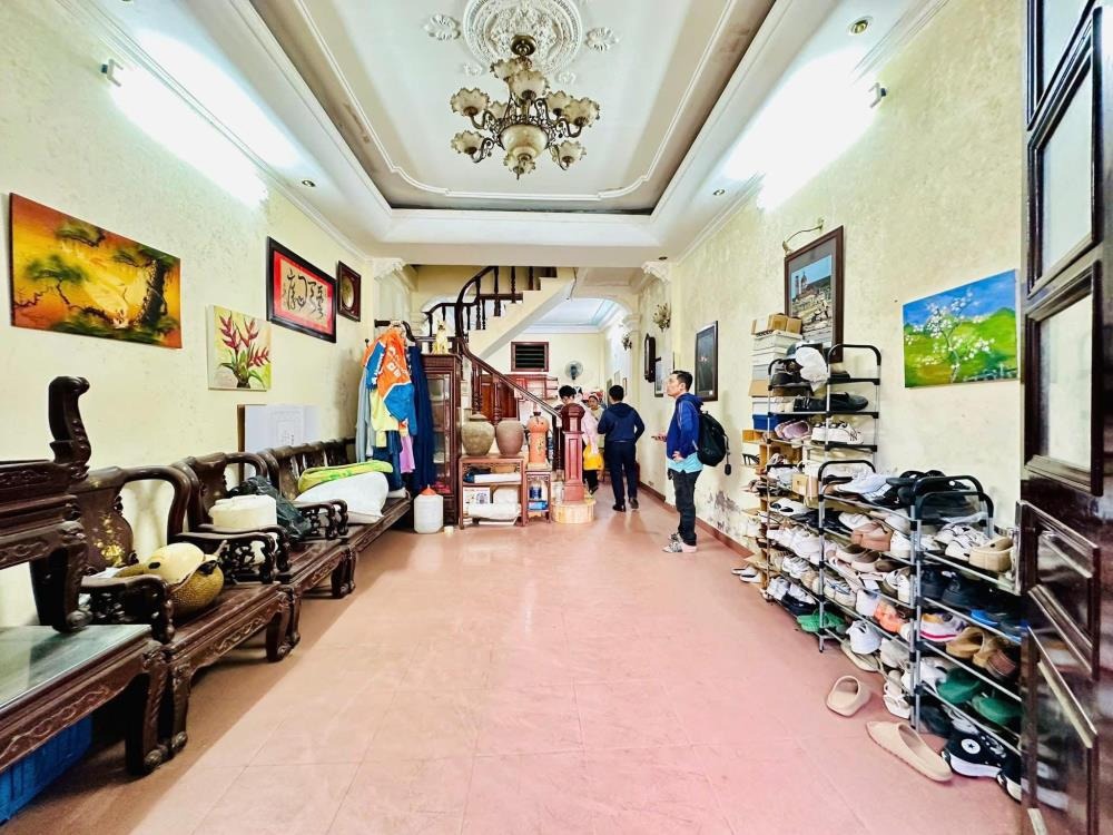 Mặt tiền Ngõ Thông Ô Tô Cầu Giấy - 48m² - 4 Tầng - 15.8 Tỷ