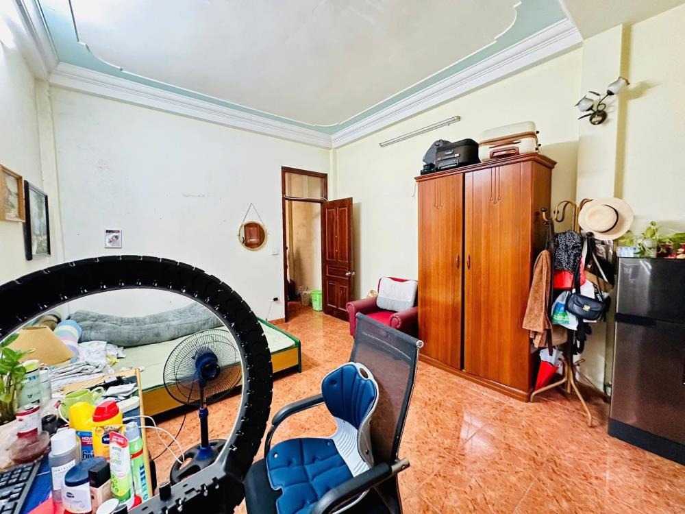 Mặt tiền Ngõ Thông Ô Tô Cầu Giấy - 48m² - 4 Tầng - 15.8 Tỷ