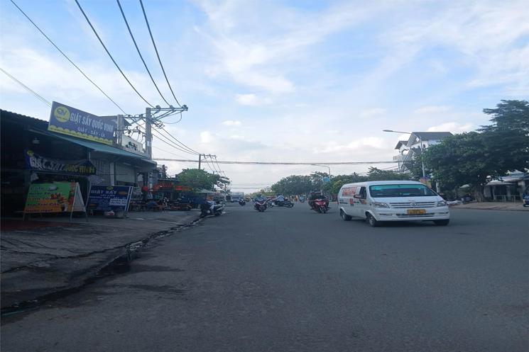 BÁN NHÀ HẺM OTO  HỒ VĂN LONG BÌNH TÂN: SỔ HỒNG , GẦN CHỢ, TIỆN ÍCH ĐẦY ĐỦ, GIÁ NHỈNH 4 TỶ