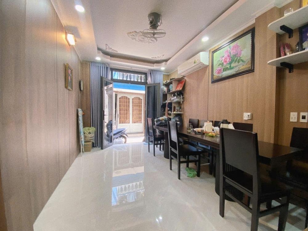 Nhà Tân Bình Full Nội Thất - Giá Chỉ 3Đ - Vị Trí Trung Tâm