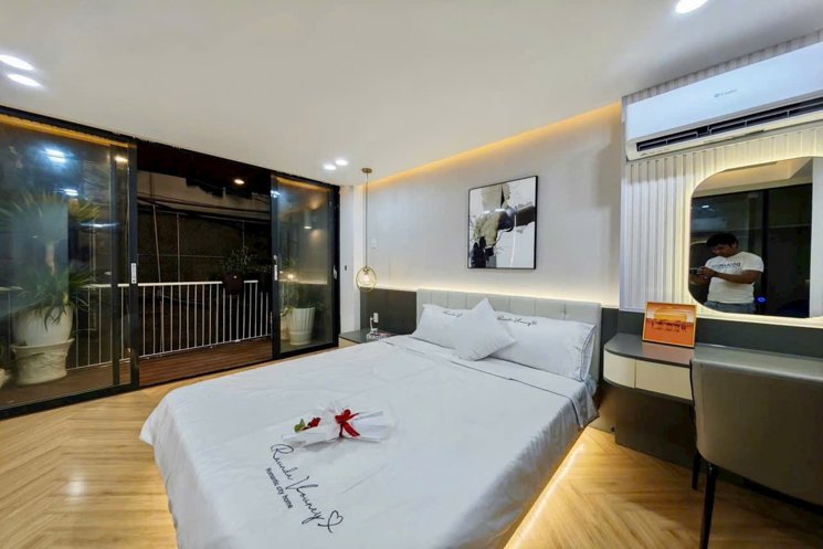 Nhà mới 3 tầng, Vuông, 32m2 – Phan Xích Long PN
