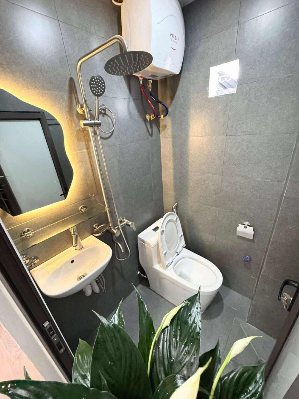 Bán nhà 4 tầng Hậu Ái - 50m Đường Ô Tô - Giá Tốt