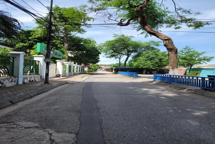 NHÀ 4 TẦNG Ô TÔ ĐỖ CỬA NGÀY ĐÊM Phố Đức Giang 87m2 mặt tiền 5.7m, 12 tỷ Long Biên