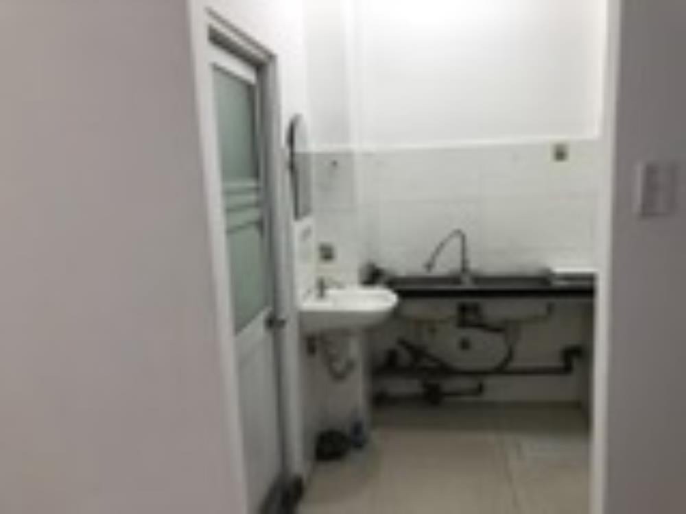 Bán căn hộ chung cư Nguyễn Kim, Quận 10 - Giá 2.4 tỷ