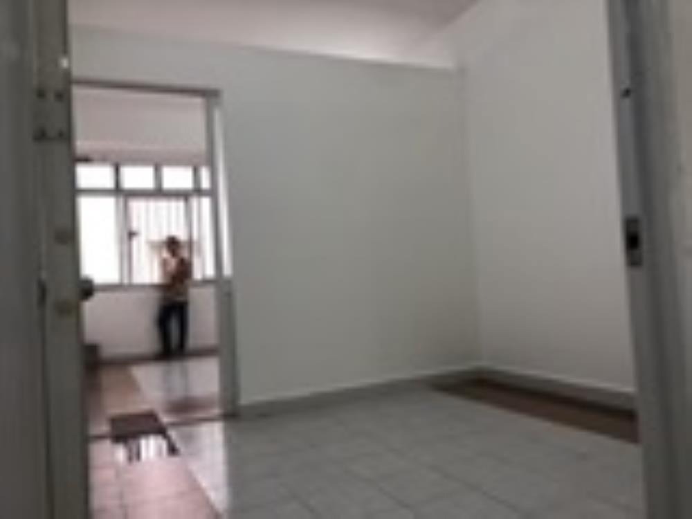 Bán căn hộ chung cư Nguyễn Kim, Quận 10 - Giá 2.4 tỷ