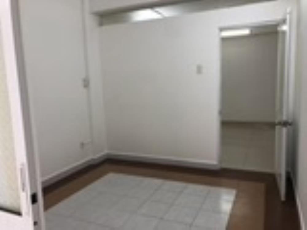 Bán căn hộ chung cư Nguyễn Kim, Quận 10 - Giá 2.4 tỷ