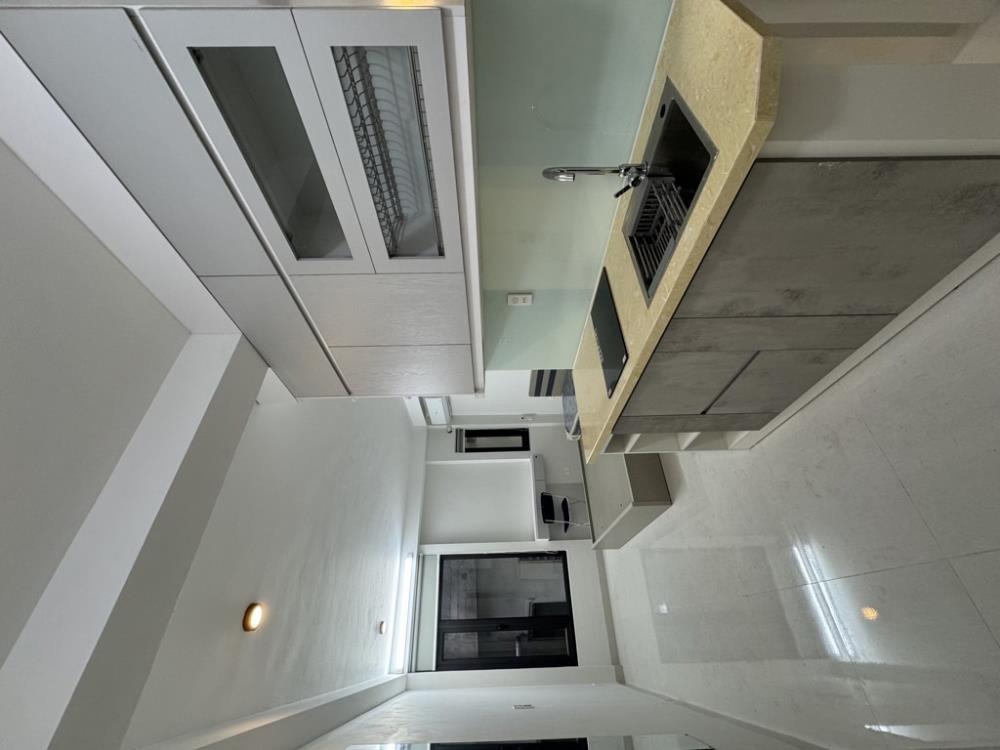 Nhà Đẹp Tây Sơn, Đống Đa - 29m2, 6 Tầng, Giá 7.95 Tỷ - Gần Phố, Ở Ngay