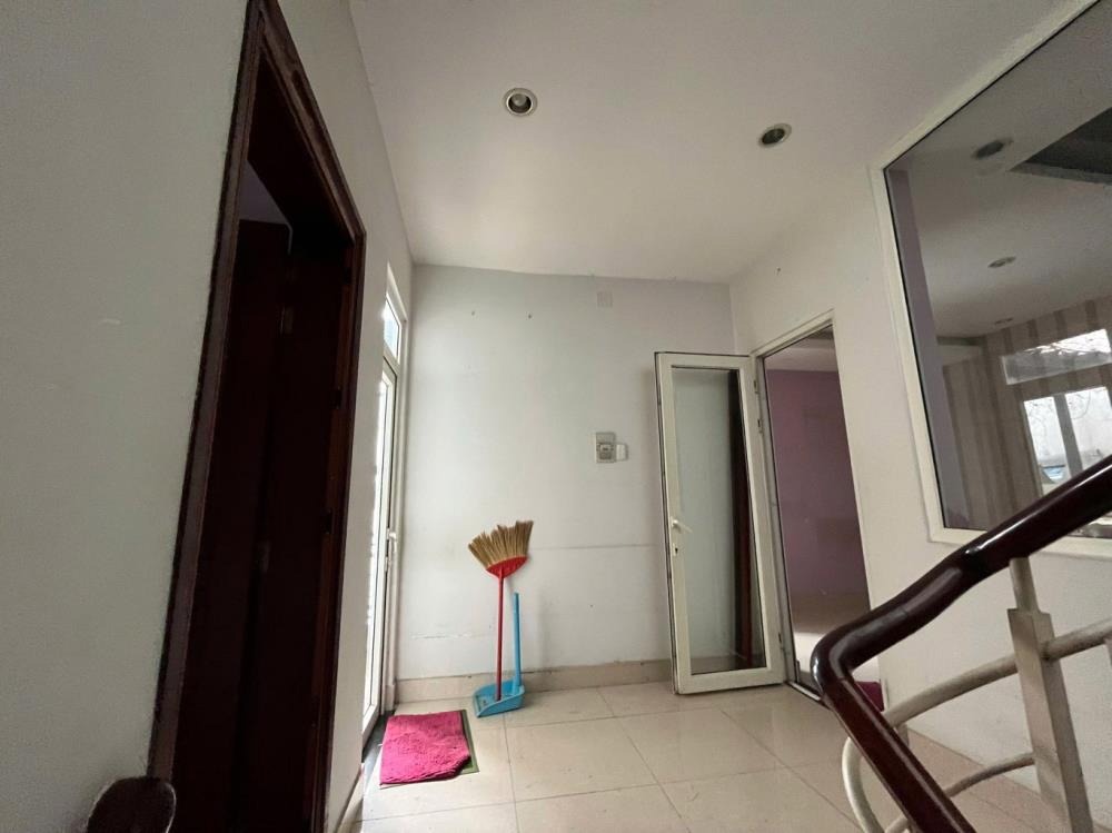 Bán nhà 19/17 Hoàng Hoa Thám, Tân Bình (9x16) - 3 Tầng, Vị Trí Đắc Địa