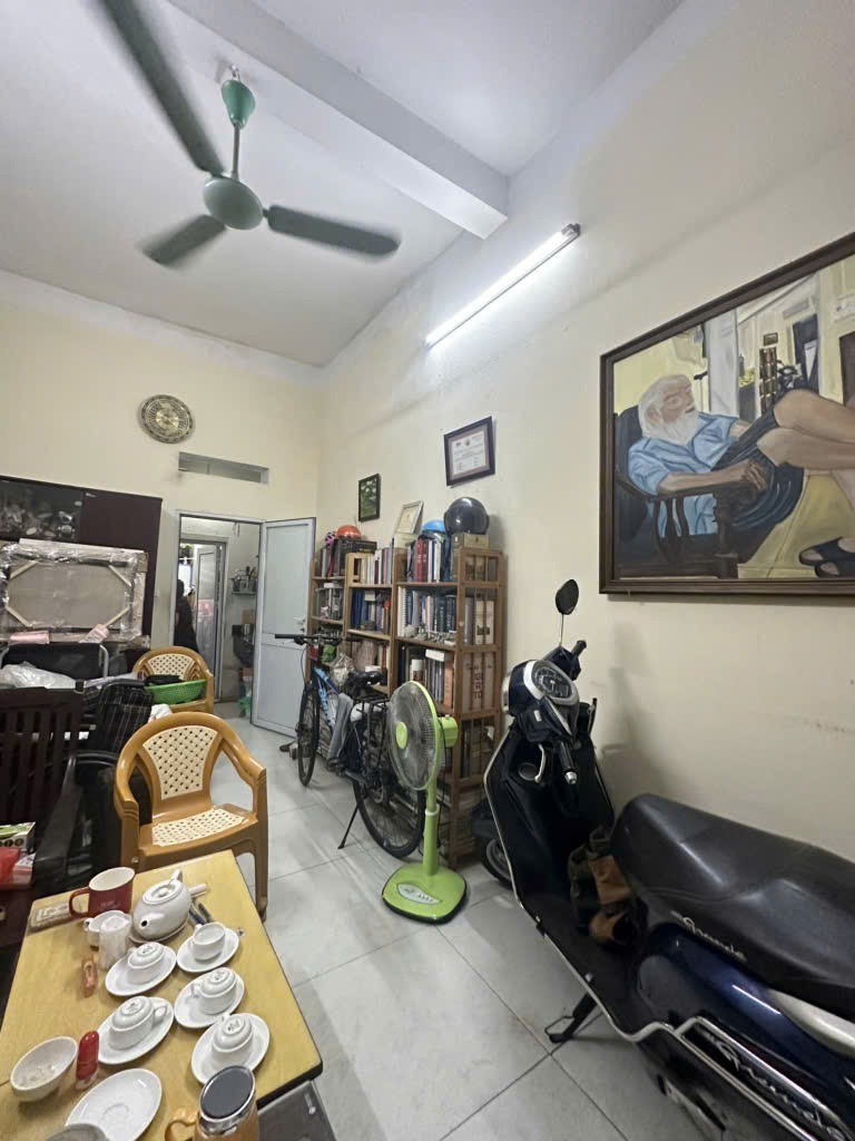 Bán nhà mặt phố Huế 190m2, Mặt tiền 7m - Giá Tốt Nhất Hà Nội