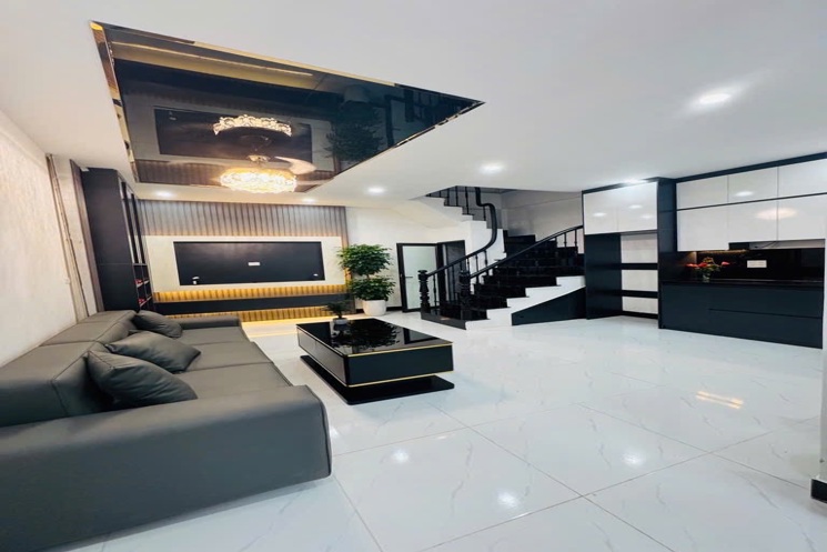 HOÀNG HOA THÁM-DT 54M-GIÁ CHỈ 8,6 TỶ-GẦN Ô TÔ-2 THOÁNG-SÂN VƯỜN ĐẸP-FULL NỘI THẤT