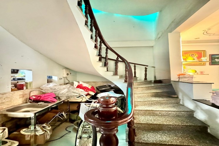 Nhà Hẻm Ôtô Đường Nội Bộ Phan Văn Trị Quận Bình Thạnh Phường 11 Cũ