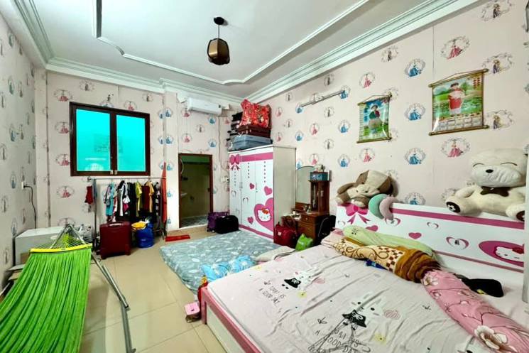 Nhà Hẻm Ôtô Đường Nội Bộ Phan Văn Trị Quận Bình Thạnh Phường 11 Cũ
