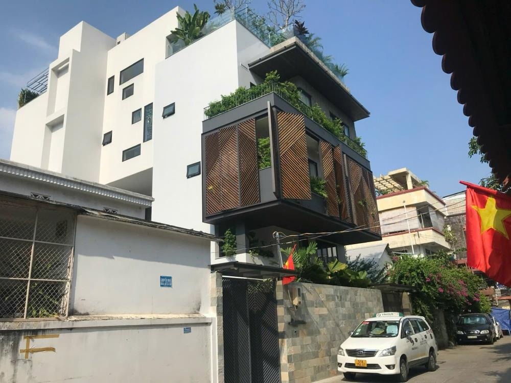 Bán Biệt Thự Quận 1 | Hầm, Hồ Bơi, 4 Lầu - Giá 115 Tỷ