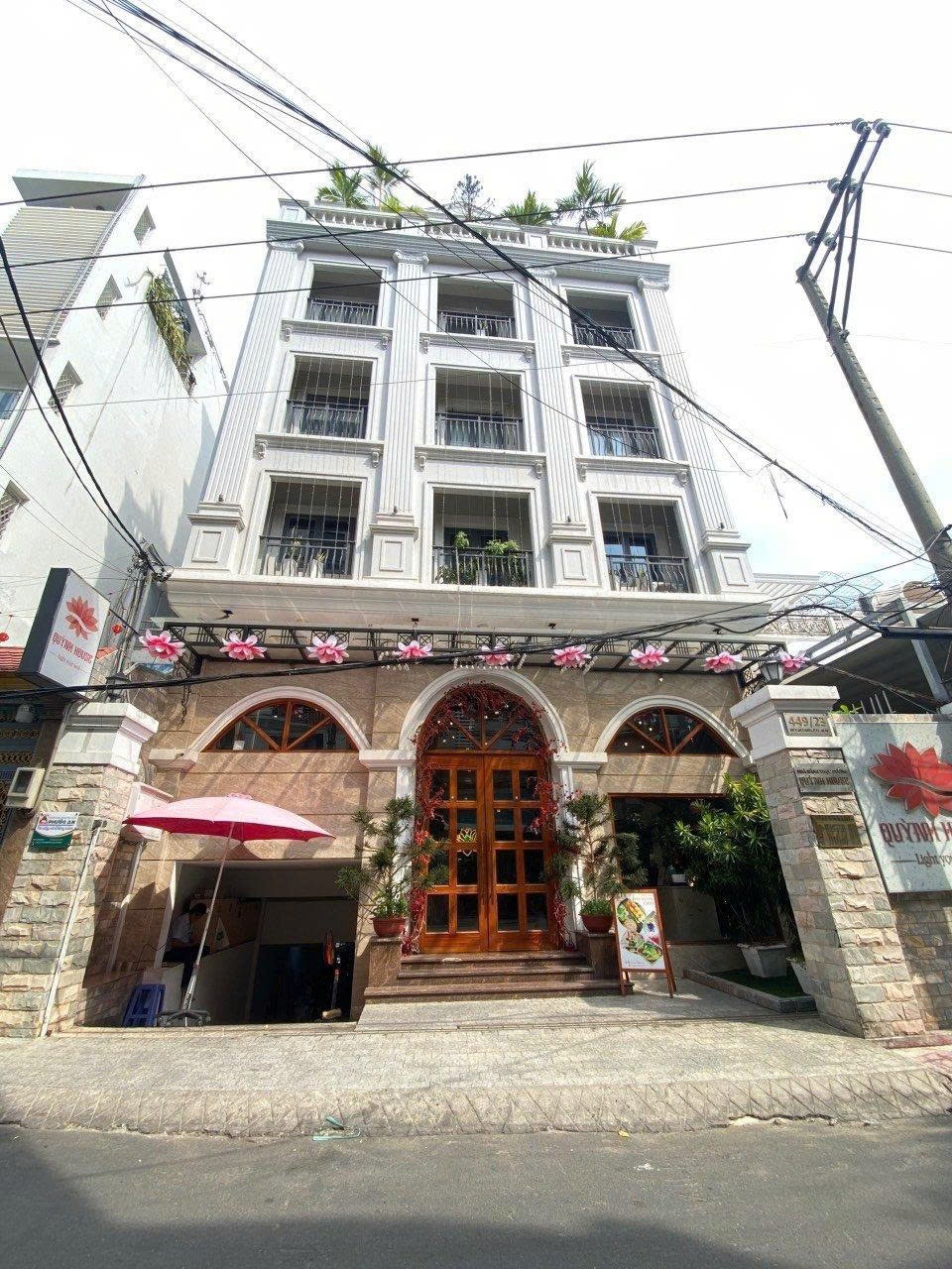 Bán tòa nhà 7 tầng, 214m2, Sư Vạn Hạnh, Quận 10 - Giá 72 tỷ