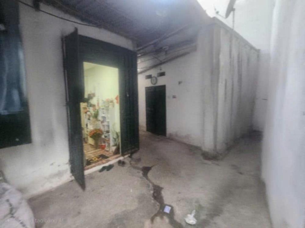 Bán Đất Tây Hồ Xuân La - 130m² - Giá 21 Tỷ - Đầu Tư Căn Hộ Dịch Vụ