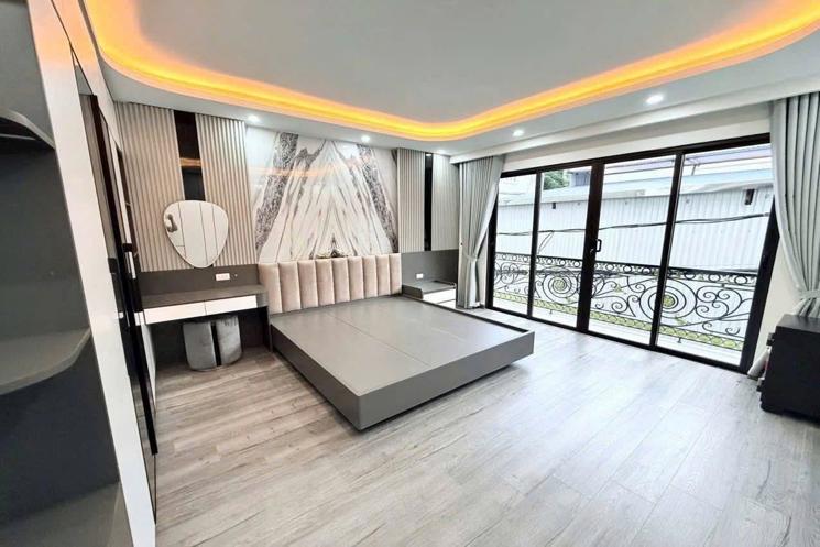 BÁN NHÀ NGỌC THỤY – 48M² X 6 TẦNG, Ô TÔ ĐÕ CỬA FULL NỘI THẤT CAO CẤP