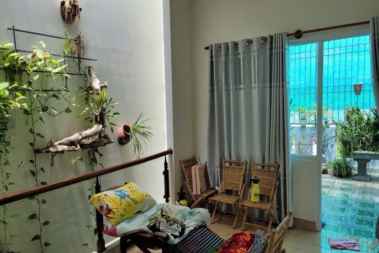 Bán biệt thự phố 213m2 - 3 tầng 5PN gần biển Vĩnh Hòa giá rẻ 9ty5