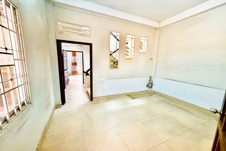 Phú Nhuận - Nhà 3 tầng 76m2 (4x19) - 6 phòng ngủ - Hẻm rộng - Nhỉnh 8 t.ỷ