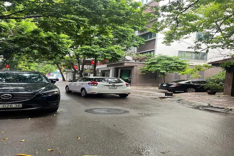 VIP BIỆT THỰ KĐT VĂN QUÁN- HÀ ĐÔNG 85MX4 TẦNG PHÂN LÔ- VỈA HÈ-  Ô TÔ TRÁNH, VỪA Ở VỪA KINH DOANH