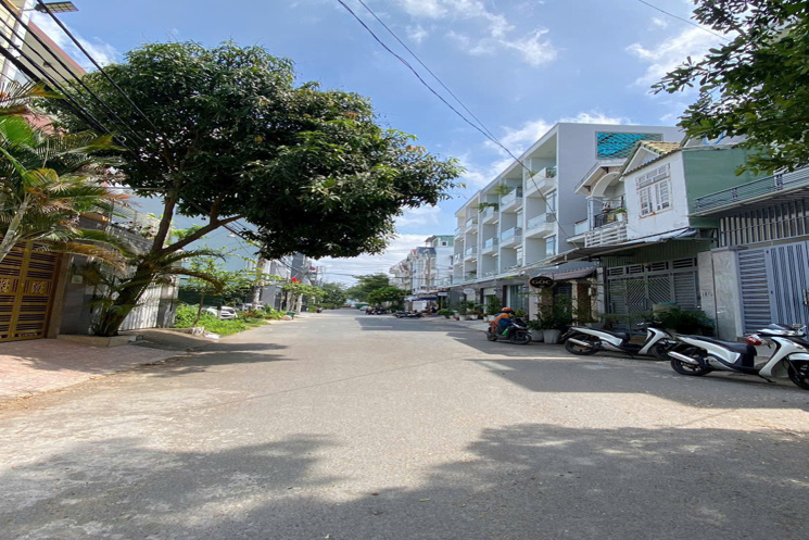 Bán nhà góc 2 mặt tiền đường 10m khu Sài Gòn Mới – Thị trấn Nhà Bè Chỉ hơn 7 Tỷ