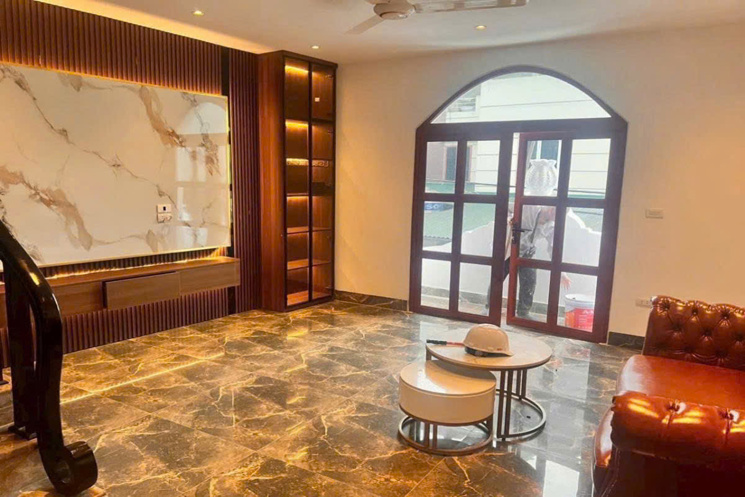 Bán nhà Nguyễn Văn Linh 58m MT 5m 5 tầng gara ô tô hơn 12 tỷ