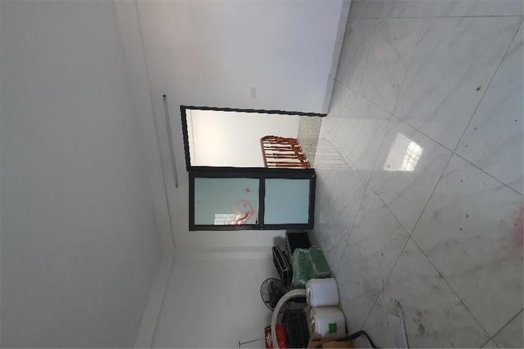Nhà Kẻ Vẽ, 5 tầng, dân xây, lô góc, xe 45 chỗ đỗ cửa chỉ 6,9 tỷ