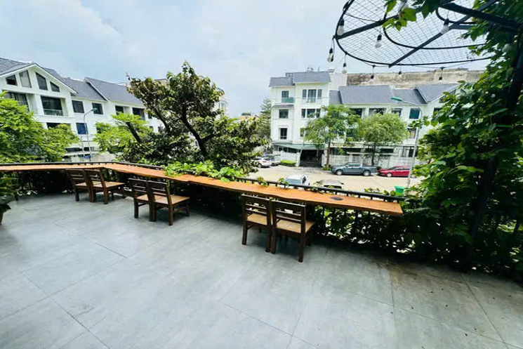 BIỆT THỰ LÊ TRỌNG TẤN, 170MX4 TẦNG  LÔ GÓC- VIEW ĐỈNH, SÂN VƯỜN, GARA Ô TÔ GIÁ 30 TỶ