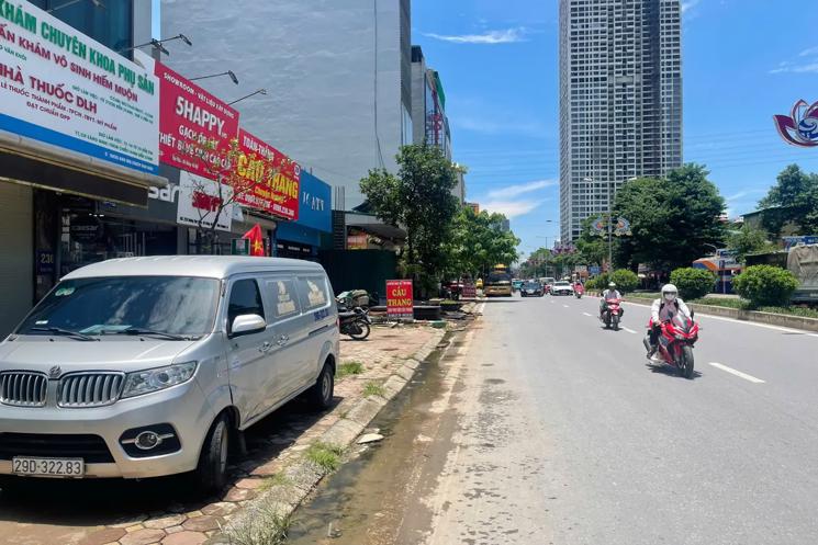 BÁN NHÀ MẶT PHỐ VẠN PHÚC 82MX7 TẦNG THANG MÁY, KINH DOANH VĂN PHÒNG, VỈA HÈ RỘNG GIÁ 42 TỶ