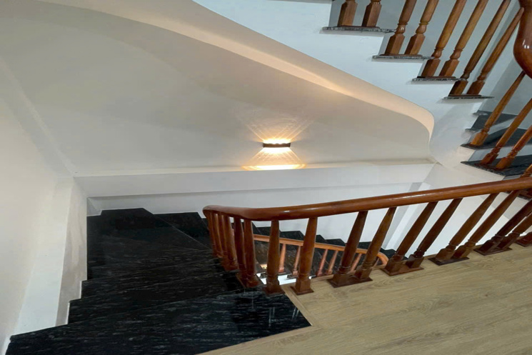 BÁN NHÀ 4.5 TÂNG TH TRẤN TRẠM TRÔI. HOÀI ĐỨC. HÀ NỘI. 
GIÁ CHỈ 4.5 TỶ