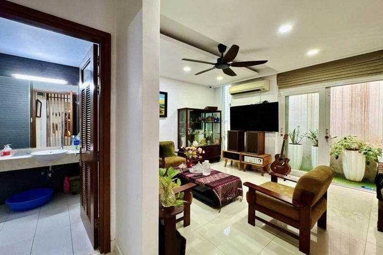SIÊU PHẨM TRUNG TÂM SÀI GÒN HẺM Ô TÔ HUỲNH VĂN BÁNH PHÚ NHUẬN