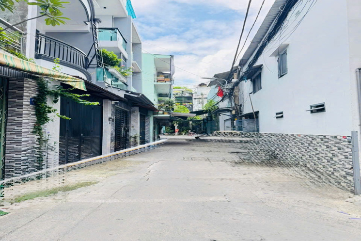 HẺM XE TẢI – NI SƯ HUỲNH LIÊN – TÂN BÌNH – 97M² NGANG 5.7M – 11.7 TỶ