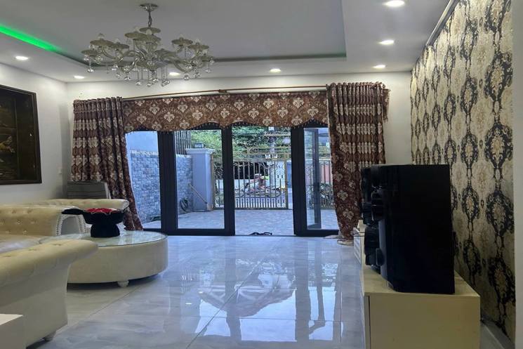 *NHÀ  KHU TRUNG TÂM VŨ TRỌNG PHỤNG - 7,X TỶ ĐỒNG - LH: 0917361553*