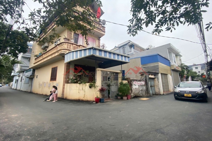 BÁN ĐÁT TẶNG NHÀ CẤP 4 60,4M TẠI TT CHÚC SƠN-CHƯƠNG MỸ-HÀ NỘI