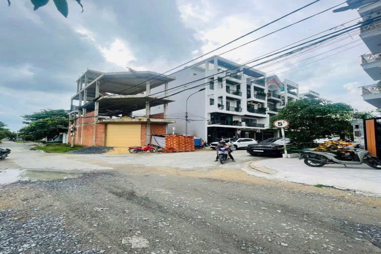 ĐẤT ĐẸP (10.5x17) SAU KHO BẠC – LÊ THỊ RIÊNG, Q.12 – CÁCH UBND 300M