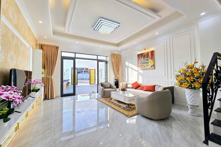 SIÊU PHẨM 3 TẦNG TRUNG TÂM CẨM LỆ – GẦN 130M2, CHỈ 5.45 TỶ!