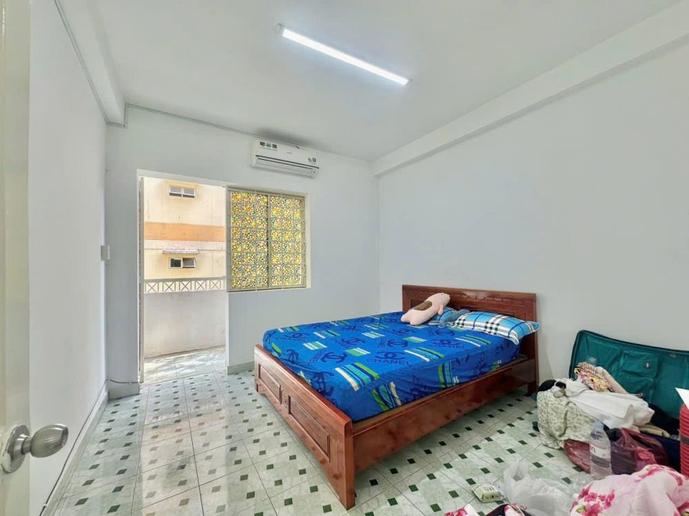 Bán Căn Hộ Ngô Quyền Quận 5 - 67m2, 2PN, 3.3 Tỷ