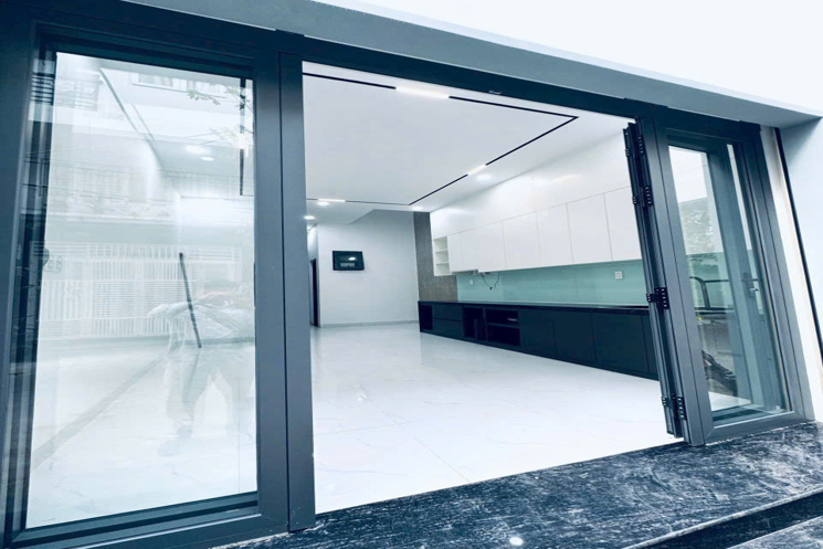 18 Triệu: thuê nguyên căn mới xây Quận 4- MẶT TIỀN đường số- 4x8- 4 Tầng 3 Phòng ngủ. VŨ 0933910039