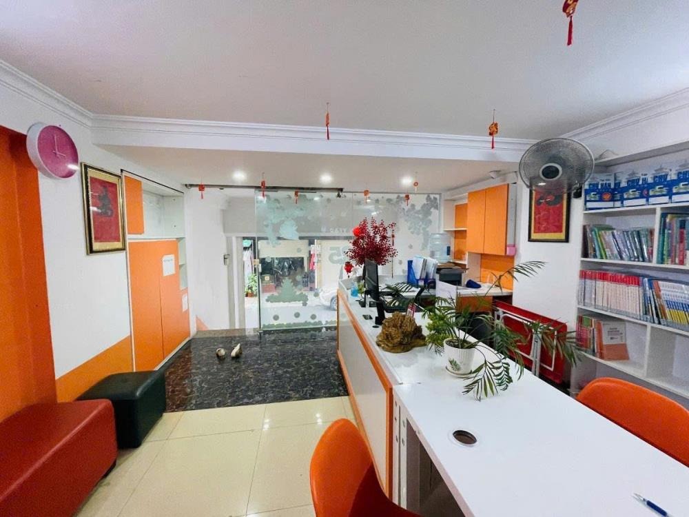 Bán nhà mặt phố Chùa Bộc Đống Đa 50m2 - 5 Tầng, Giá 36 Tỷ